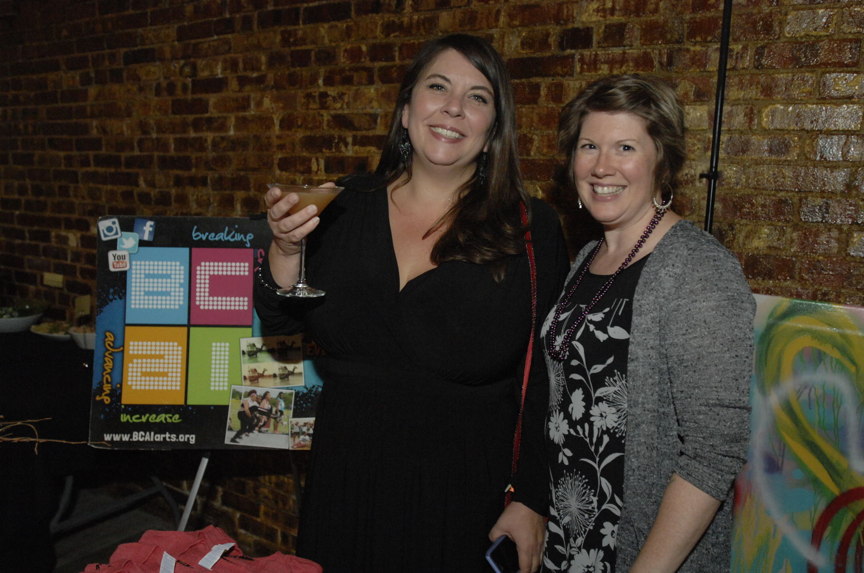 Brooke Moonan, Lisa Knuffman
